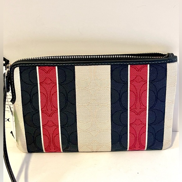 Coach NWT Tricolor Red White and Blue Signature Jacquard Zip Clutch Wristlet - Picture 4 of 9
